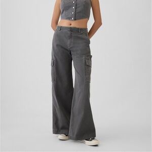 Gap 90’s Low Rise Cargo Baggy Khaki Jeans Soft Black NWT Size 10 Tall